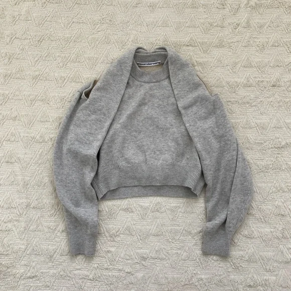 Alexander Wang over the shoulder illusion tulle sweater in grey - Picture 5 of 8